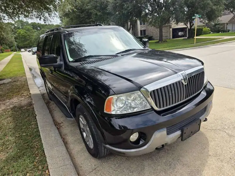 2003 Lincoln Navigator Luxury