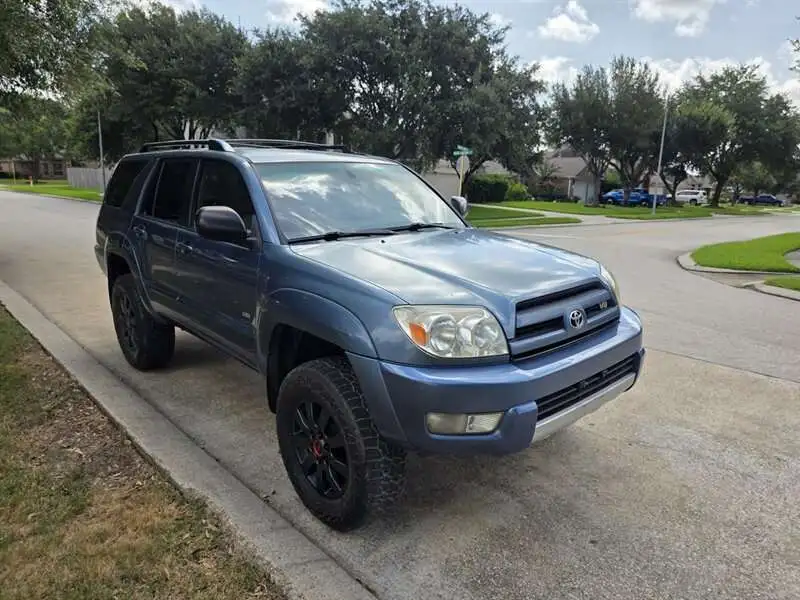2004 Toyota 4Runner SR5