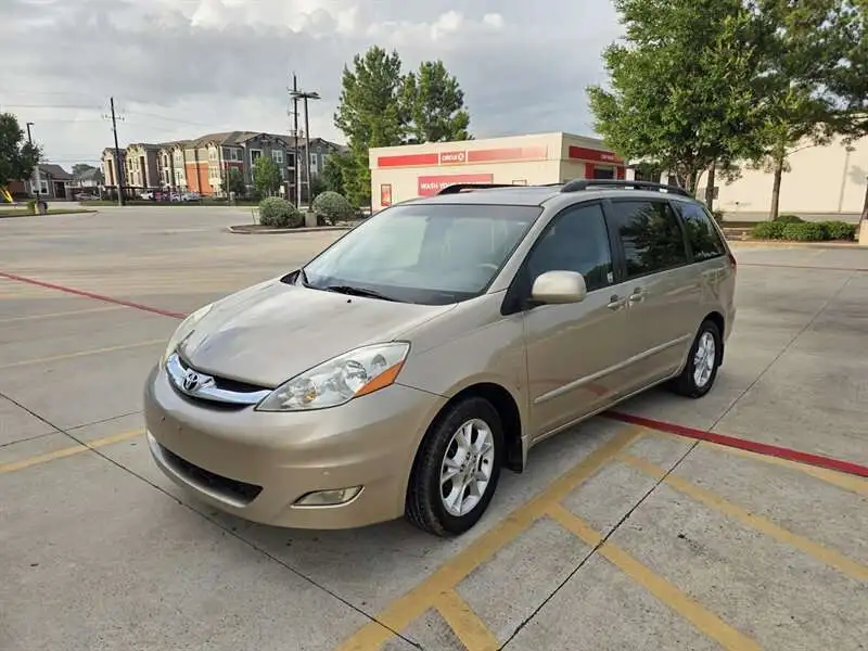 2006 Toyota Sienna XLE 7 Passenger