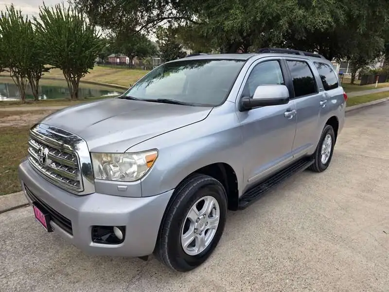 2011 Toyota Sequoia SR5