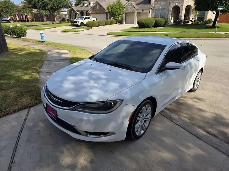 2015 Chrysler 200 Limited