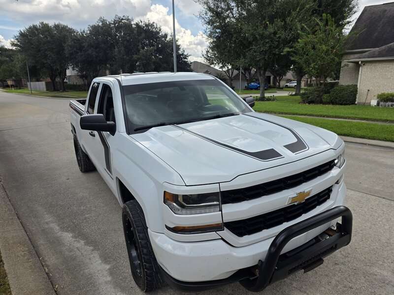 2017 Chevrolet Silverado 1500 Custom