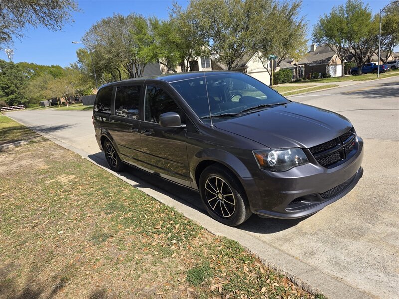 2017 Dodge Grand Caravan SE