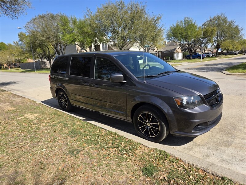 2017 Dodge Grand Caravan SE