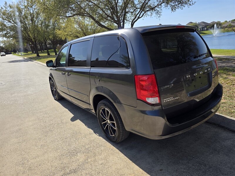 2017 Dodge Grand Caravan SE