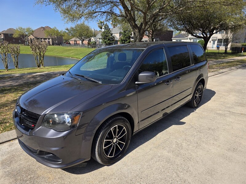 2017 Dodge Grand Caravan SE