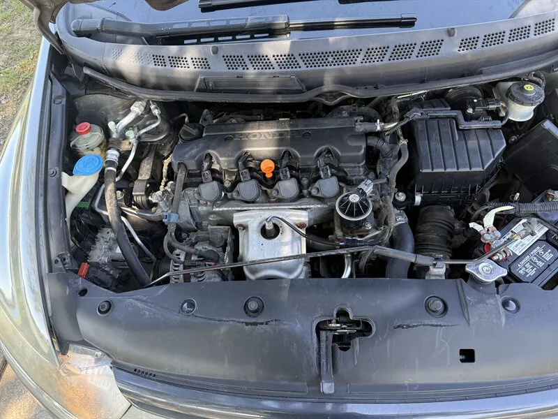 Used 2006 Honda Civic EX engine view for sale in Springs TX