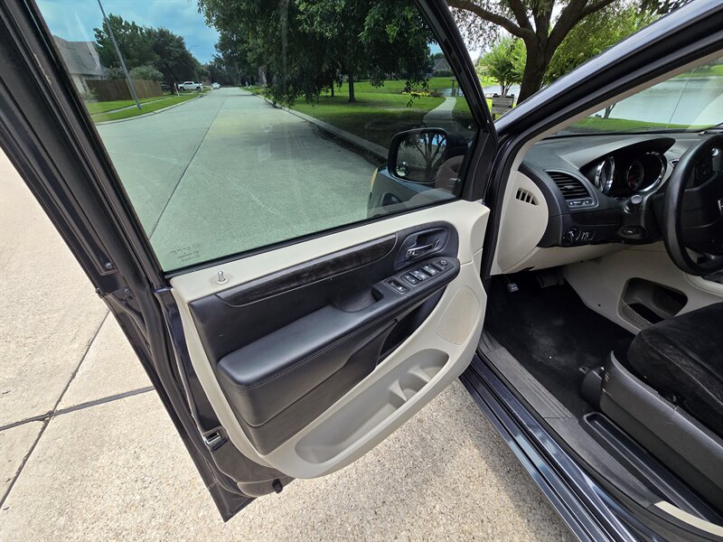 2014 Dodge Grand Caravan SXT