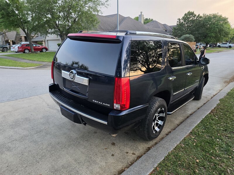 2009 Cadillac Escalade