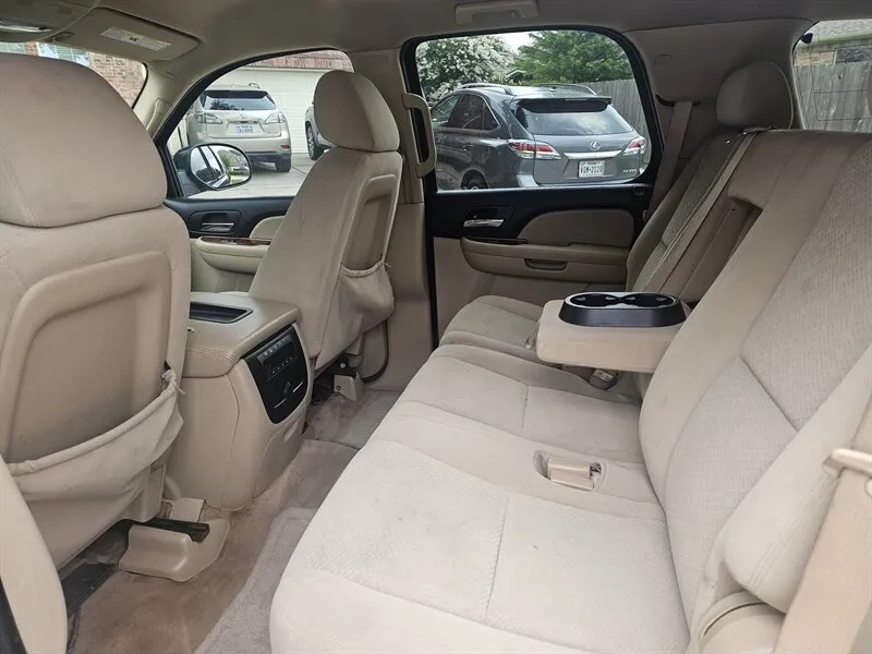 Used 2008 Chevrolet Tahoe LS for sale in Springs TX interior view