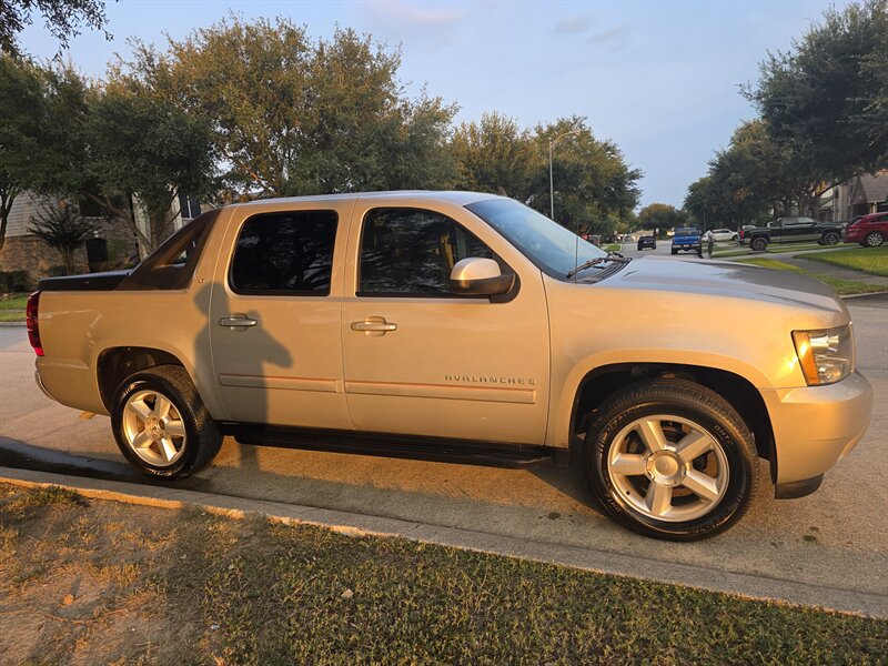 2008 Chevrolet Avalanche LT