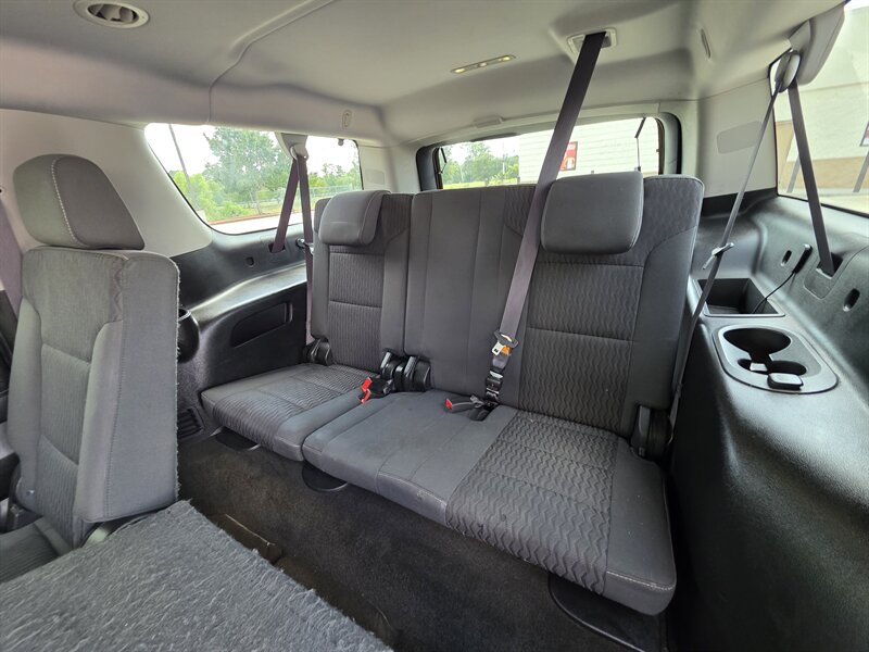 2015 Chevrolet Suburban LS