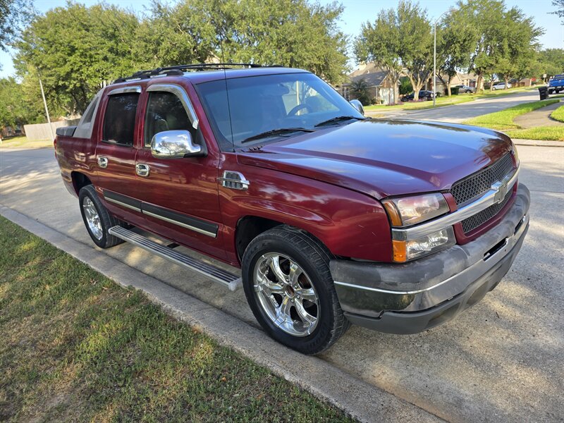 2004 Chevrolet Avalanche 1500 4dr 1500 Crew Cab SB