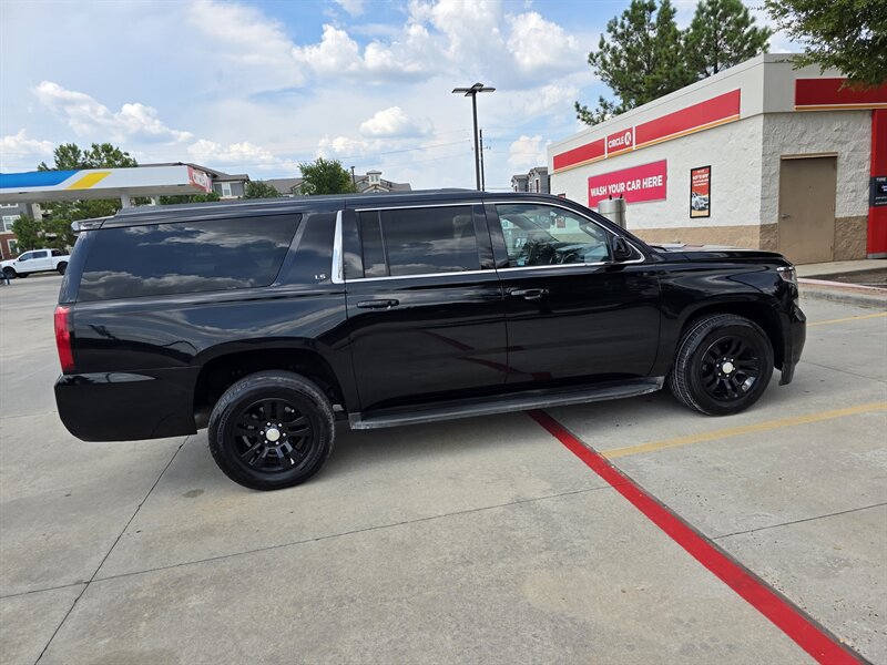 2015 Chevrolet Suburban LS