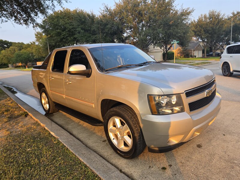 2008 Chevrolet Avalanche LT
