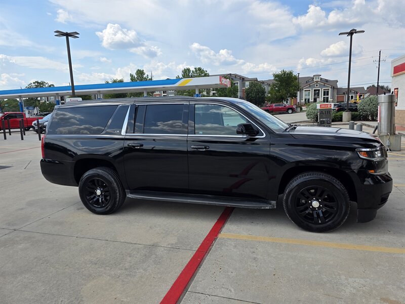 2015 Chevrolet Suburban LS