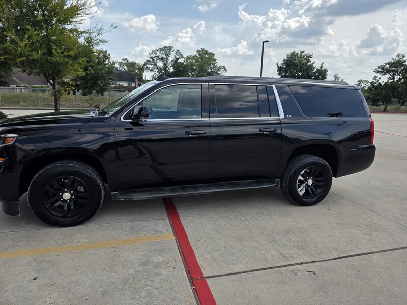 2015 Chevrolet Suburban LS