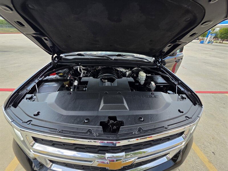 2015 Chevrolet Suburban LS