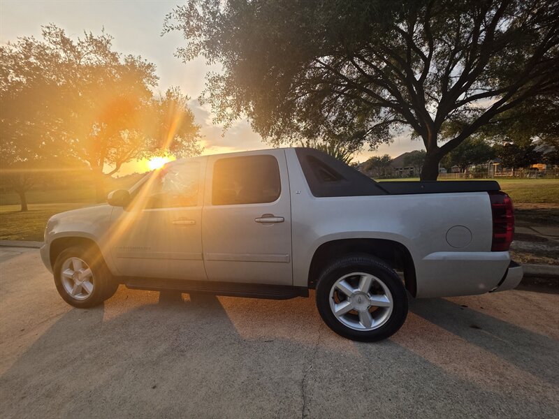 2008 Chevrolet Avalanche LT