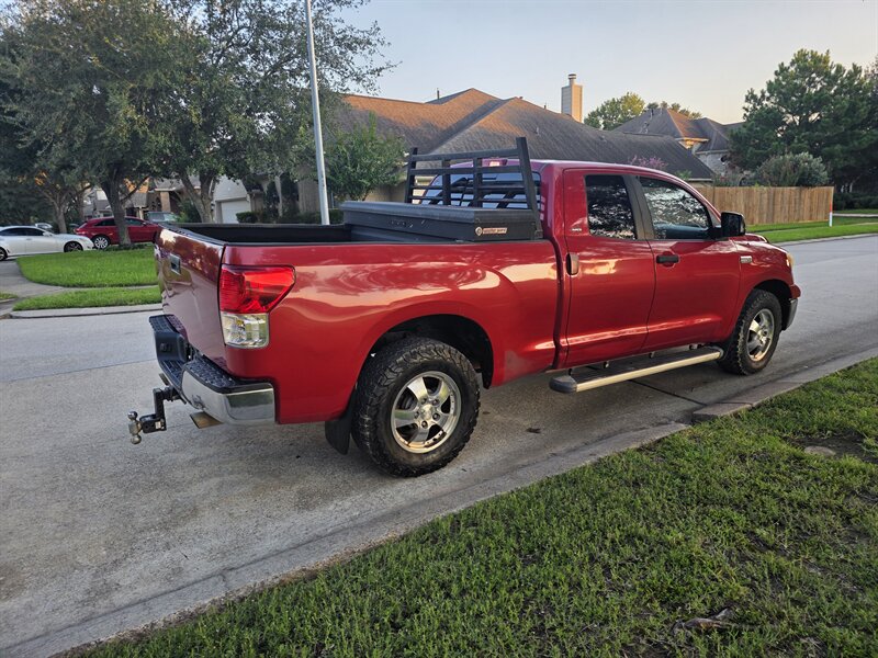 2011 Toyota Tundra Grade