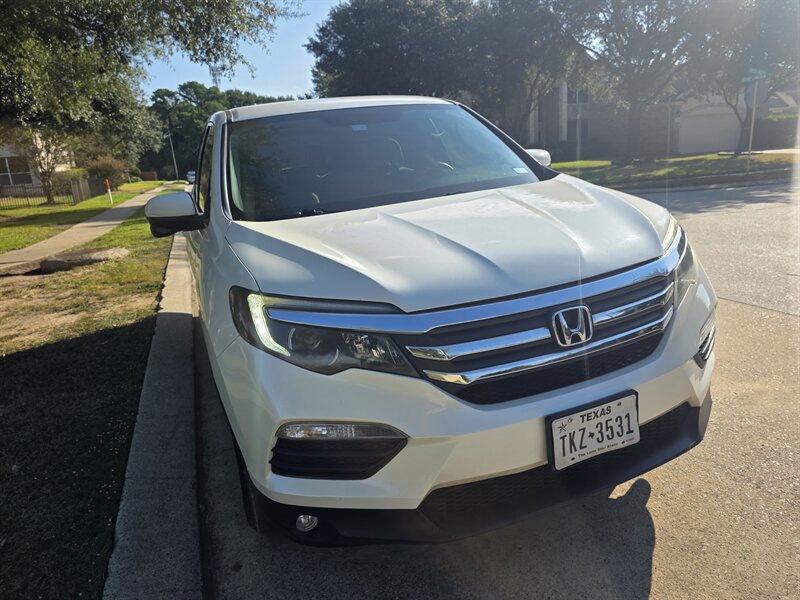 2017 Honda Pilot EX