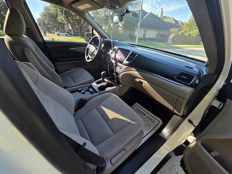 2017 Honda Pilot EX