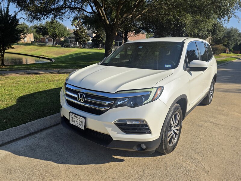 2017 Honda Pilot EX