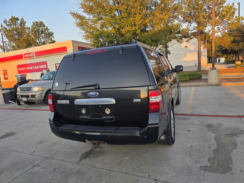 2011 Ford Expedition Limited