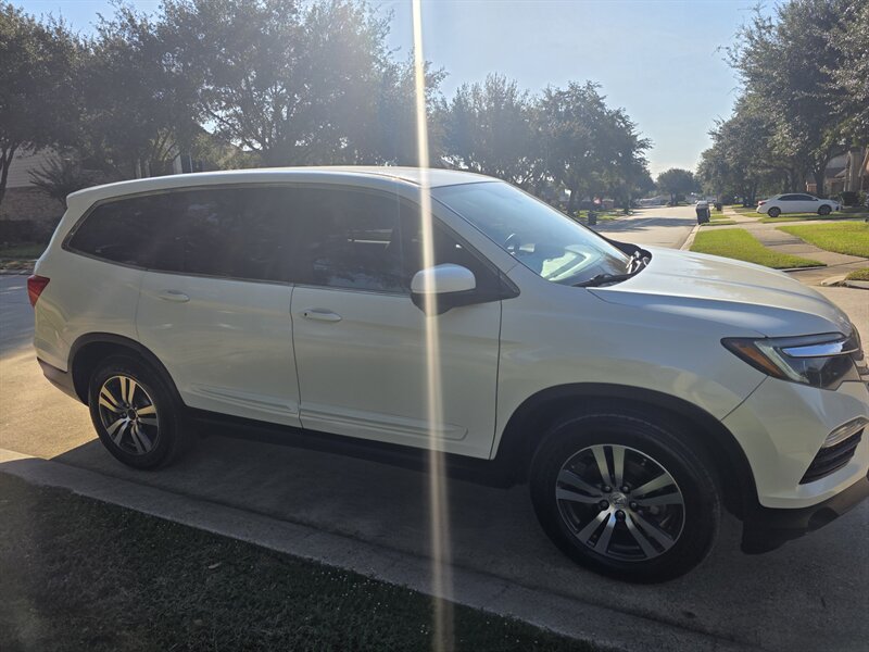 2017 Honda Pilot EX