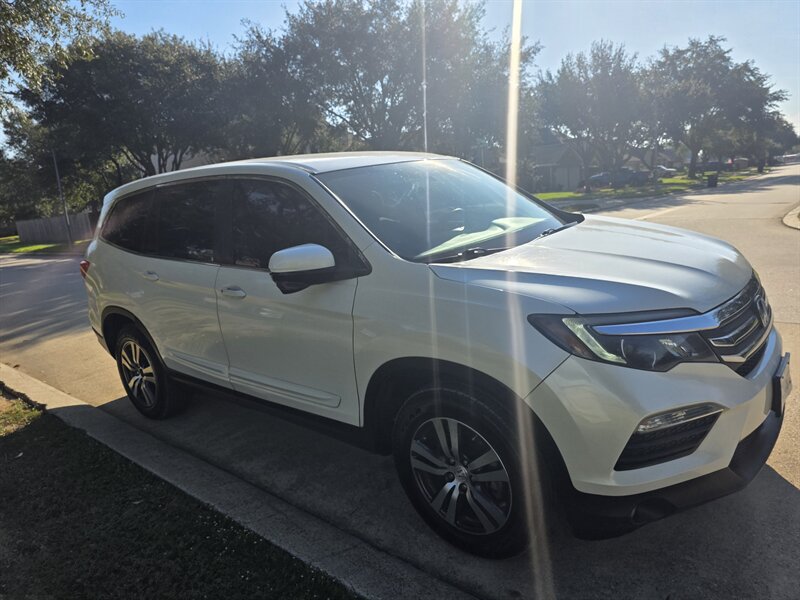 2017 Honda Pilot EX