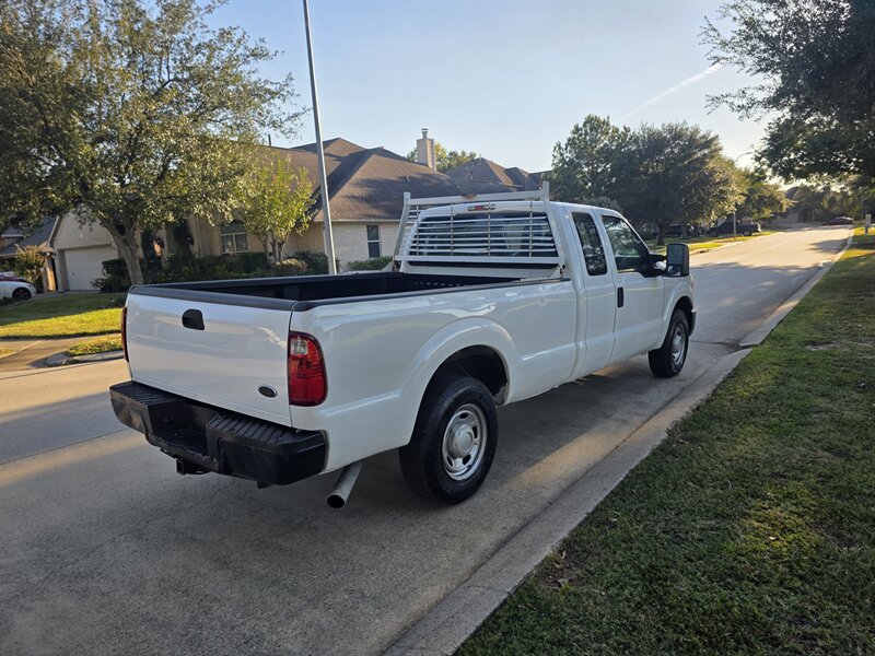 2011 Ford F-250 Super Duty XLT