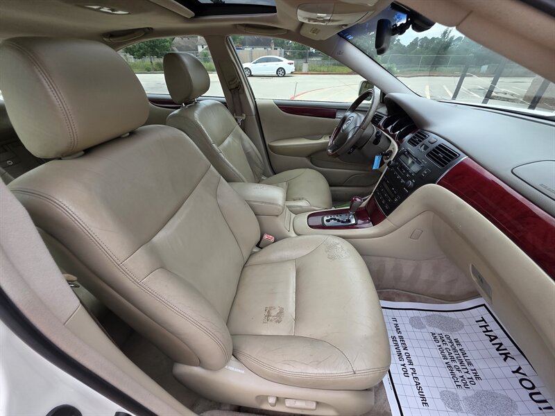 2002 Lexus ES 300