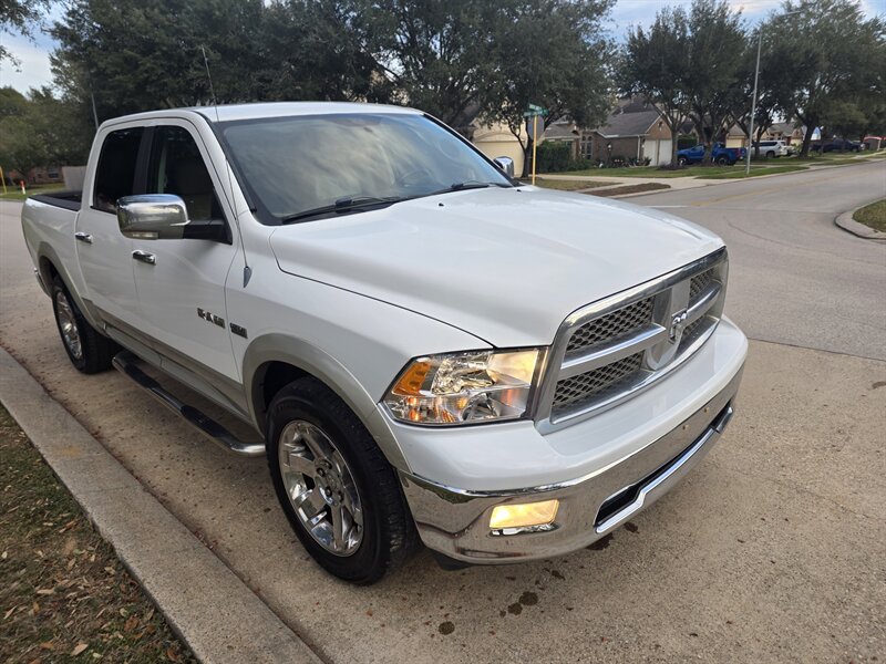 2010 RAM Ram 1500 Pickup Laramie's photo