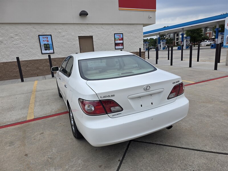 2002 Lexus ES 300