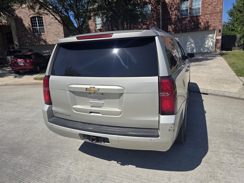 2015 Chevrolet Suburban LT