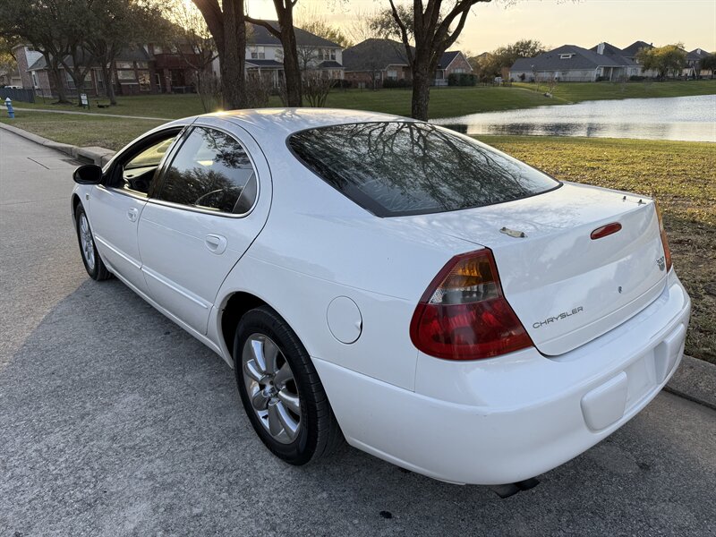 2003 Chrysler 300 Series 300M