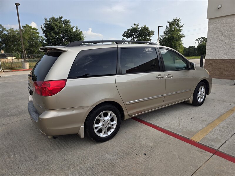 2006 Toyota Sienna XLE - Photo 15
