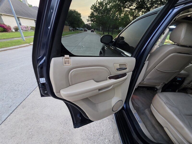 2009 Cadillac Escalade