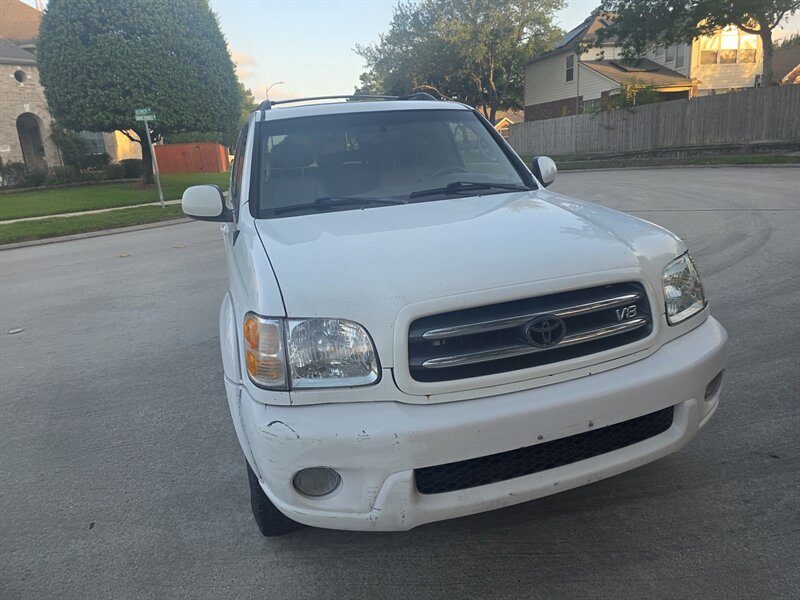 2004 Toyota Sequoia Limited