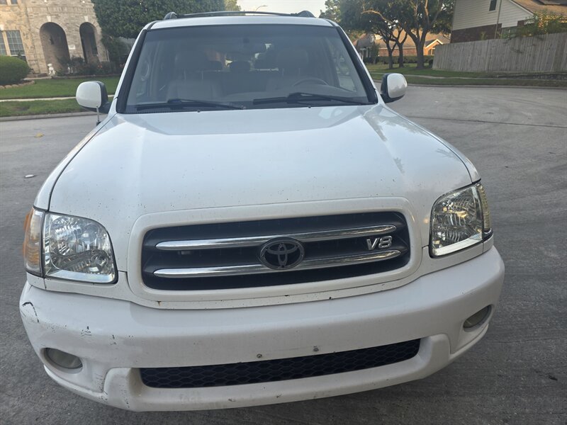 2004 Toyota Sequoia Limited