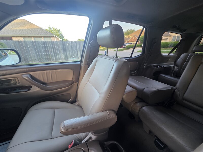 2004 Toyota Sequoia Limited