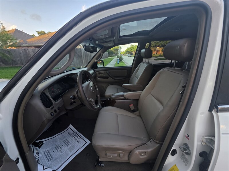2004 Toyota Sequoia Limited