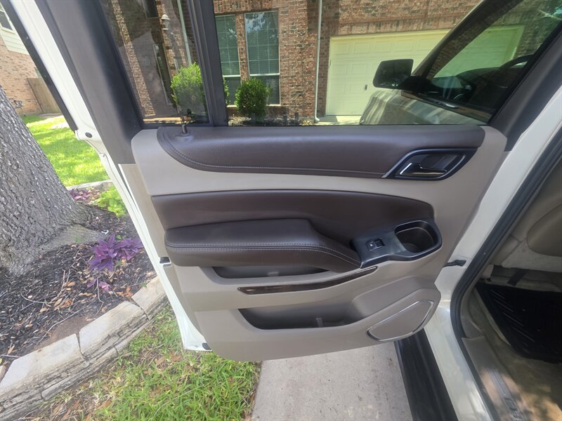 2015 Chevrolet Suburban LT