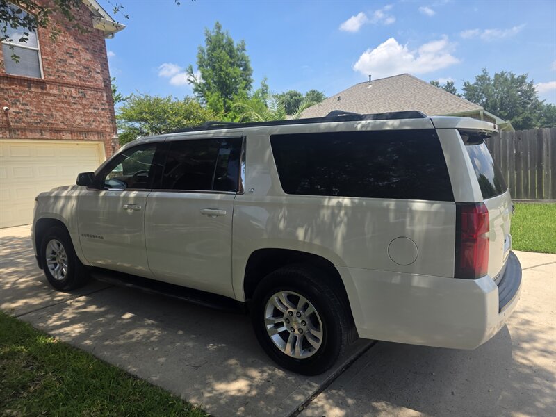 2015 Chevrolet Suburban LT