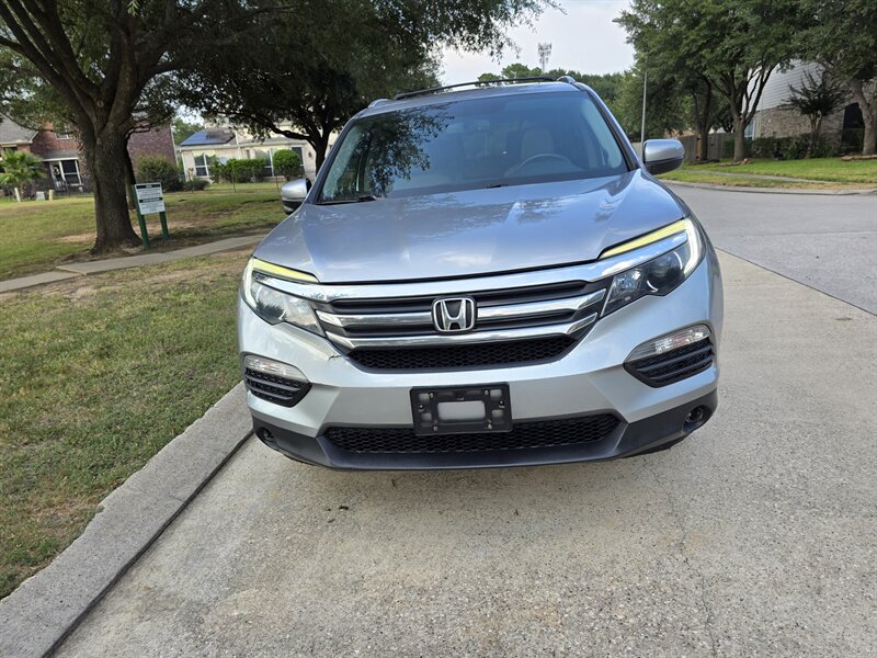 2017 Honda Pilot EX-L - Photo 10