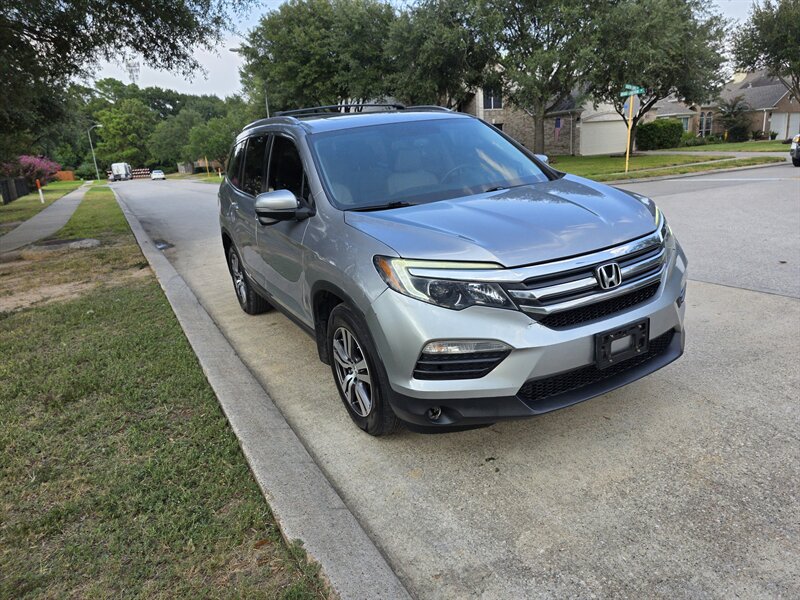 2017 Honda Pilot EX-L - Photo 15