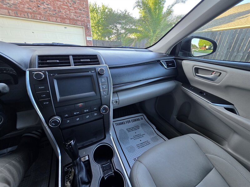 2015 Toyota Camry LE
