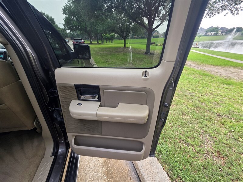 2006 Ford F-150 XLT