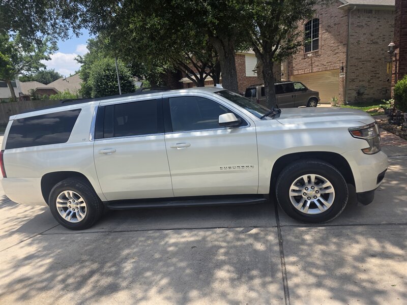 2015 Chevrolet Suburban LT