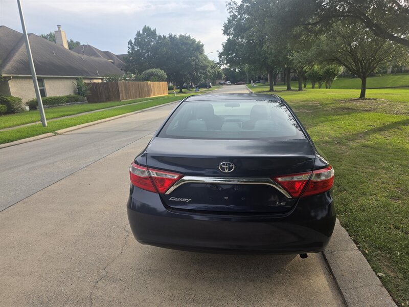 2015 Toyota Camry LE